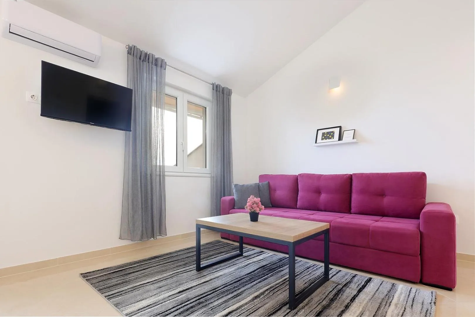 Apartments With Sea View Dramalj Croatia
