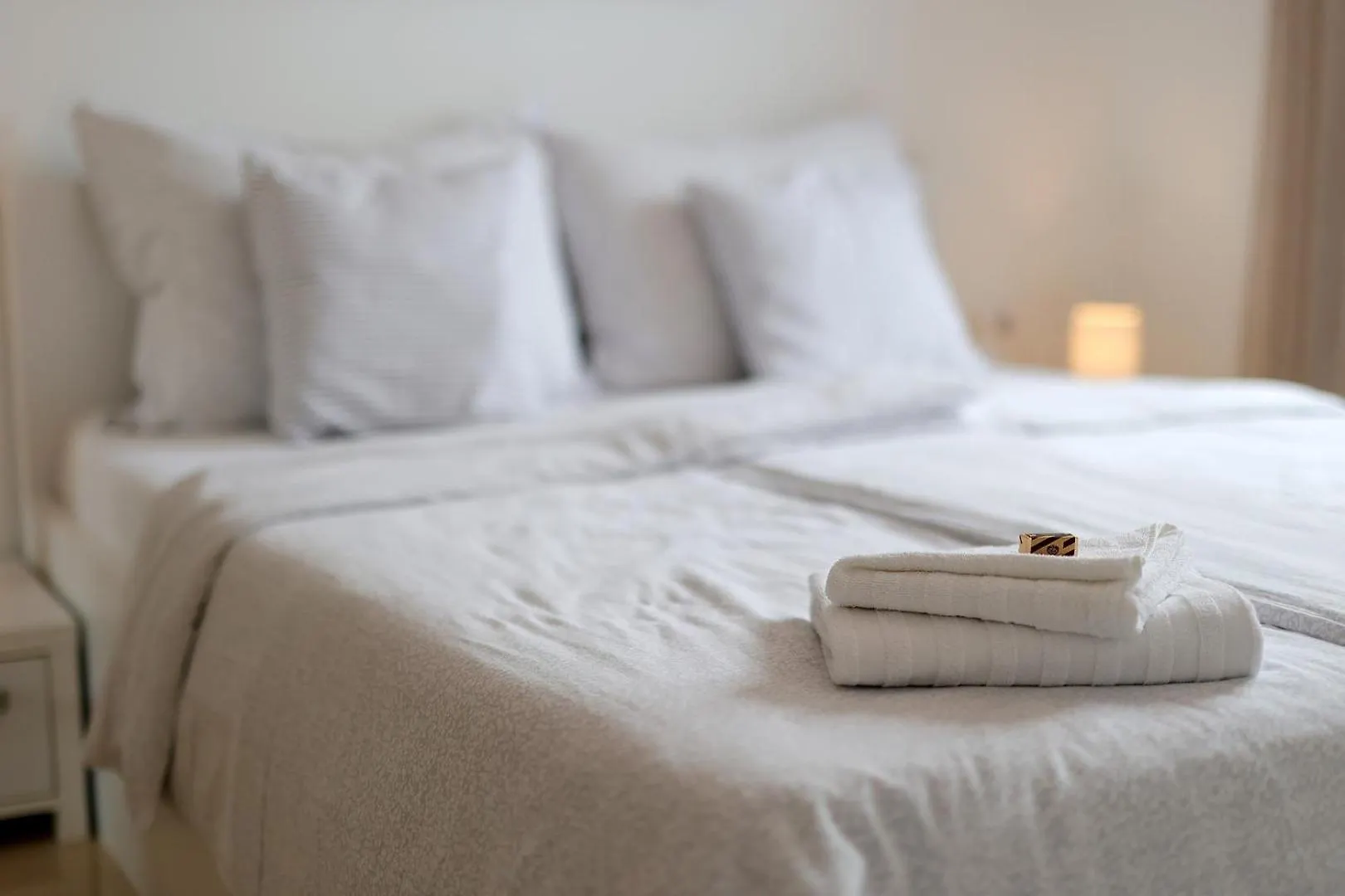 Guest house Apartments With Sea View Dramalj