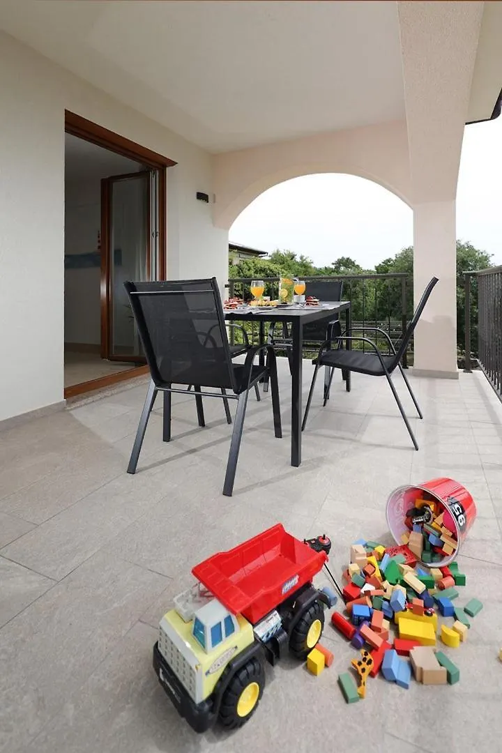 Apartments With Sea View Dramalj Croatia